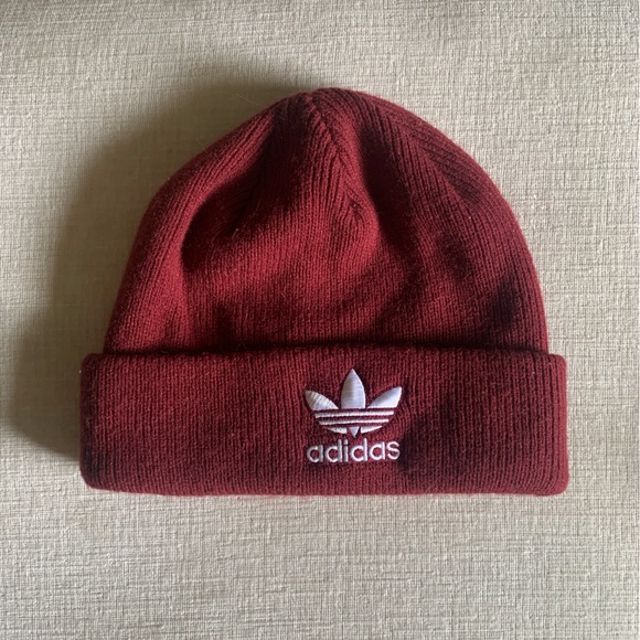 Adidas // Beanie in Burgundy - Picture 1 of 7